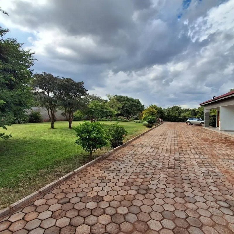 ÇHALALA NEAR APEX UNIVERSITY|VACANT 3*BED MSC FLAT |RENT|K15,000‎