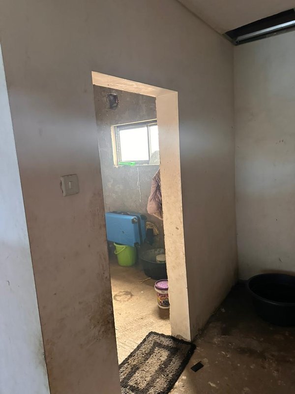 beautiful 2 bedroom house