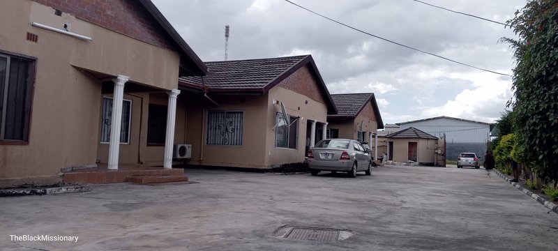 For sale in mass media opposite creso university off kenneth maduma road