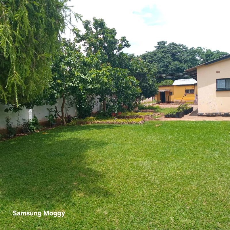 3bedroom and 2bedroom flats for sale in Woodlands