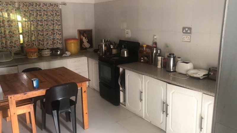 4bedroom house for sale in Olympia