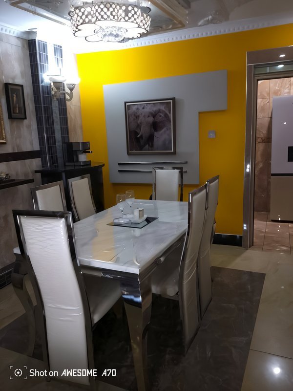 EMMASDALE'S ULTIMATE HIDDEN GEM Furnished 2 Bedroom 2 Bathroom Apartment House!