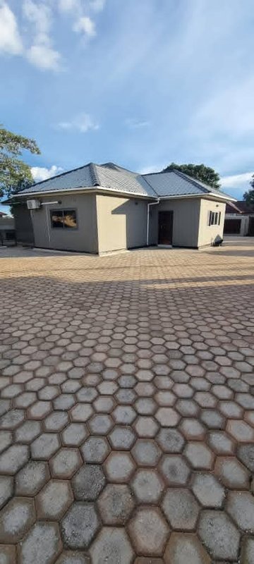 MEANWOOD IBEX|RENT|FREE STAND|‎2*BED 2*BATH|YARD OF ONLY ONLY 3*HOUSES|RENT|K12,500