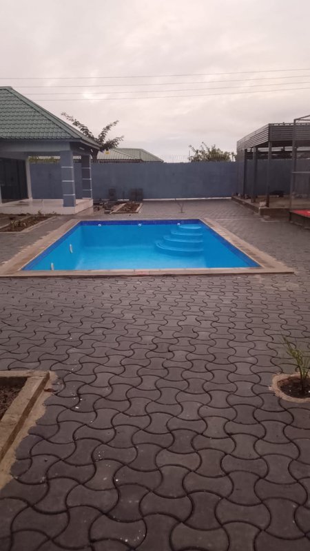 Fully Furnished 3 Bedrooms Flat for rent in Chingola