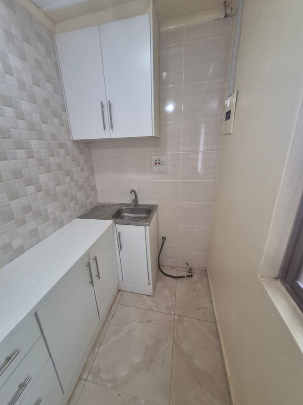 NEW KASAMA NEAR MFEZ AREA|ONE BED APARTMENT|RENT|K4000 {INCLUSIVE OF ALL BILLS}|SOLAR BACK-UP