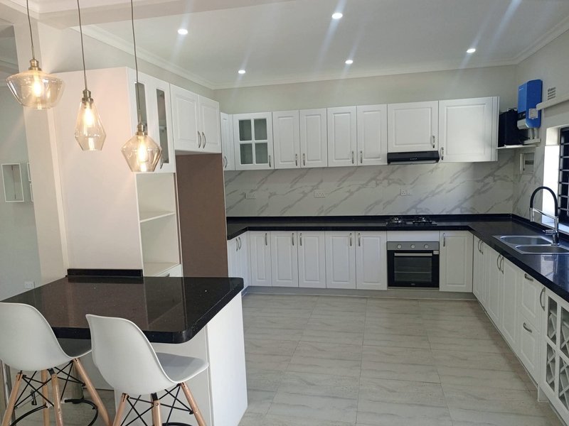 EXECUTIVE 2*BED 2*BATH 🛁🚿DUPLEX| |RENT|UNFURNISHED|BACKUP POWER|$850|AVAILABLE MARCH MONTH-END