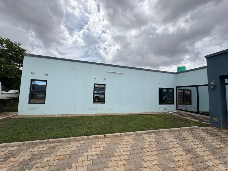 4 Bedroom House For Sale In New Kasama