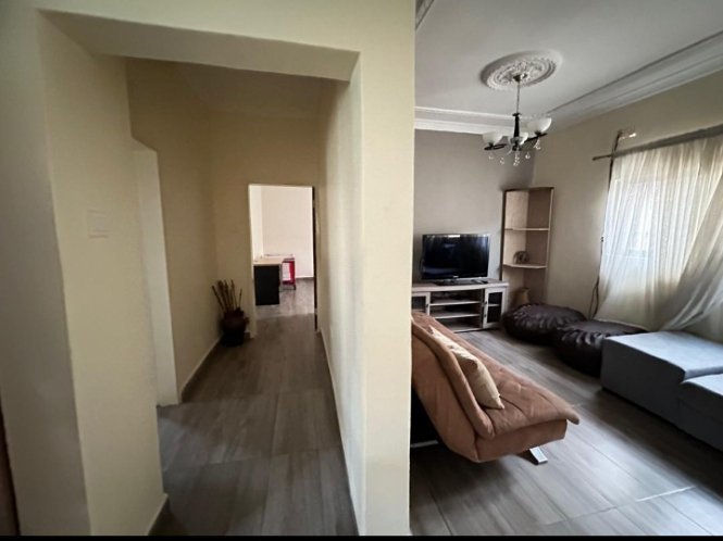 1 Bedroom Cottage For Rent In Roma