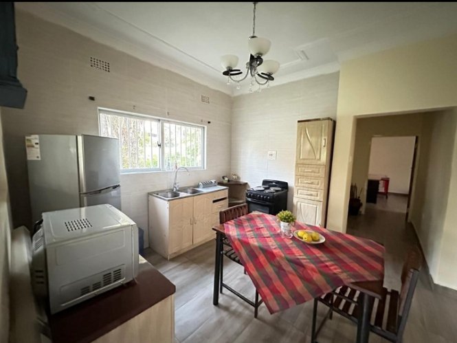 1 Bedroom Cottage For Rent In Roma