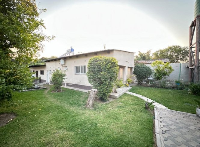1 Bedroom Cottage For Rent In Roma