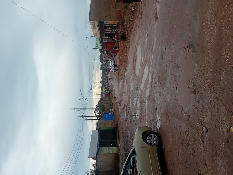 Huge, prime land on a busy Kabanana Road behind Foxdale Forest.