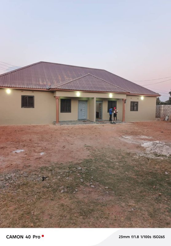 Two newly built flats  with modern fittings on one plot