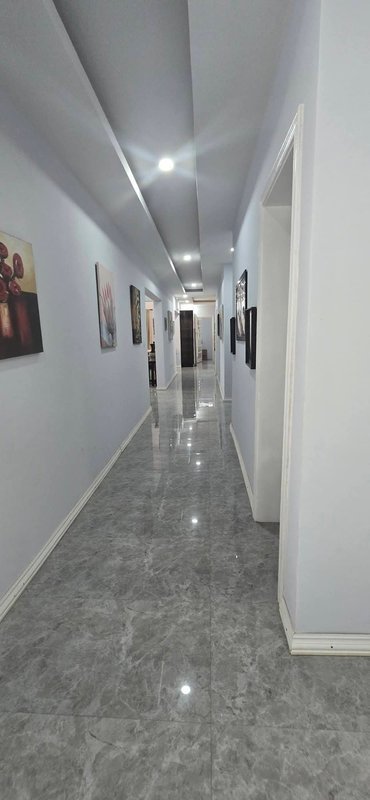 Four Bedroom House, Leopards Hill