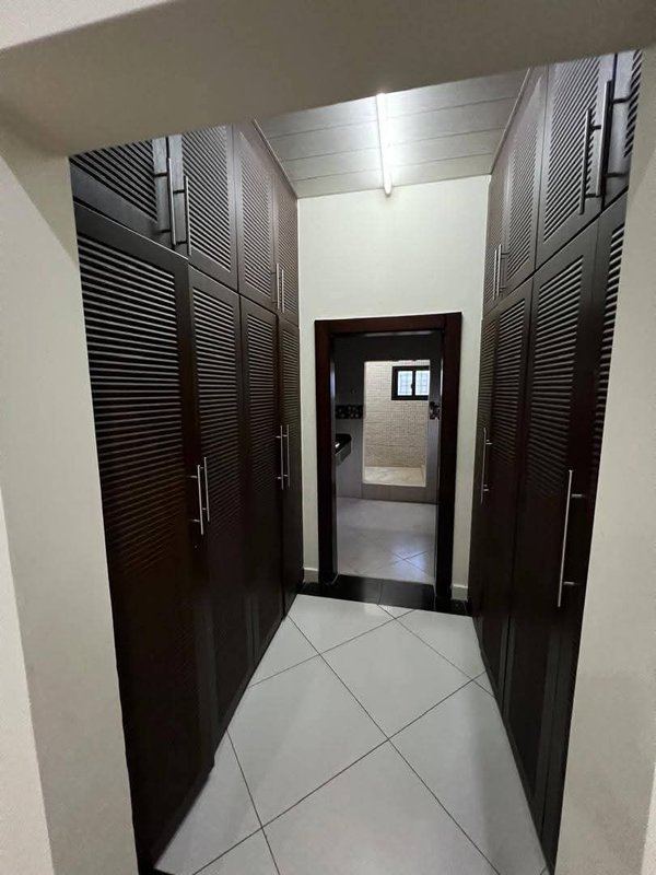 Three Bedroom House, Makeni