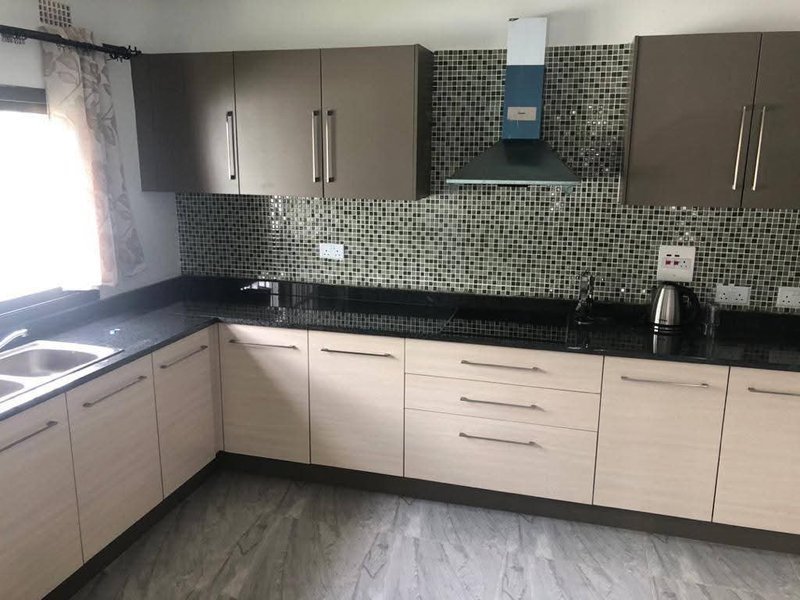 Three Bedroom Furnished, Ibex Hill