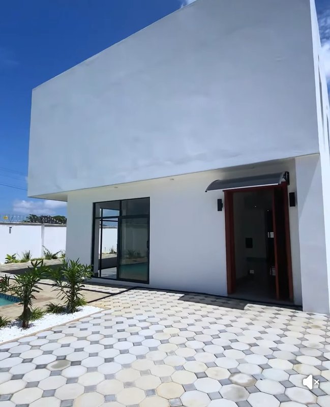 Four Bedroom House For Sale, Ibex Hill