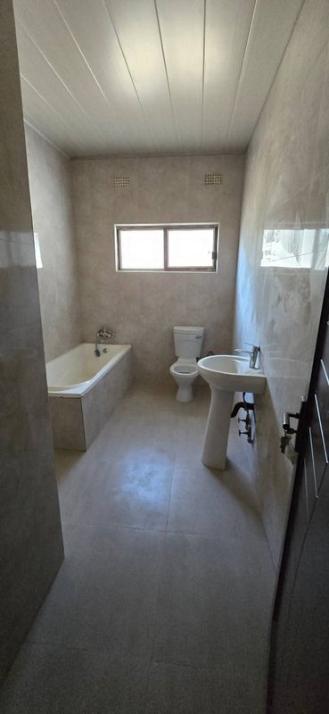 Four Bedroom Unfurnished House  Kabulonga