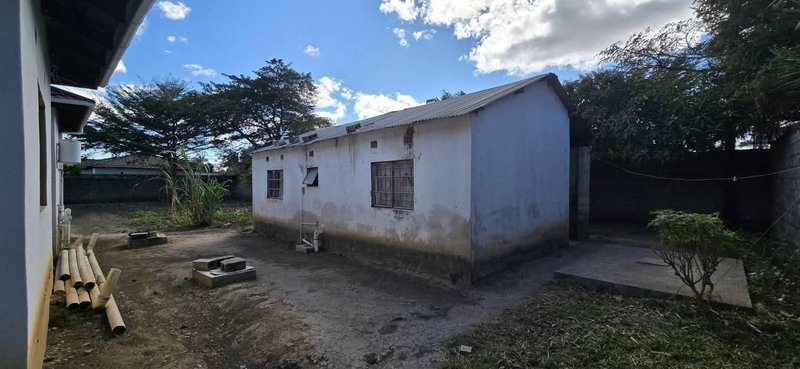 Four Bedroom Unfurnished House  Kabulonga