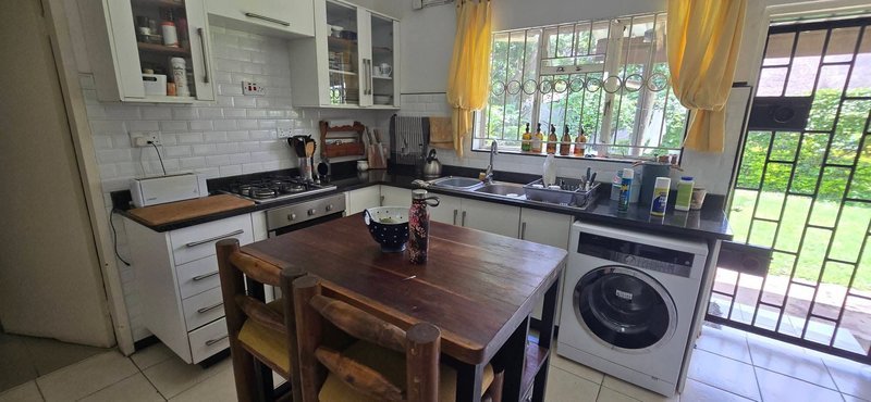 Five Bedroom House, Olympia