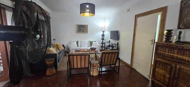 Five Bedroom House, Olympia