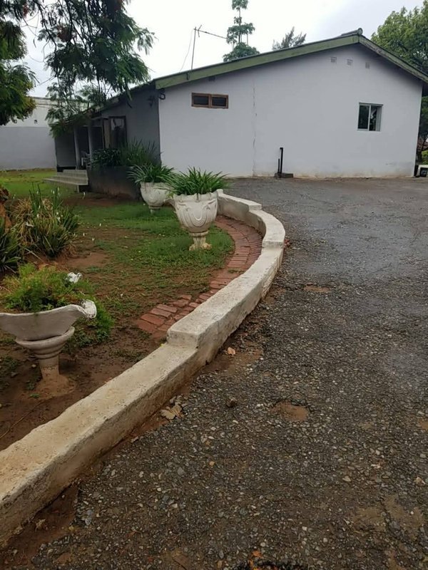 Three Bedroom For Sale, Kalundu