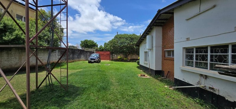 Eight Bedroom House For Rent, Woodlands