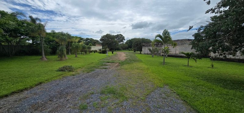 Two Bedroom For Rent, Beresford Estate