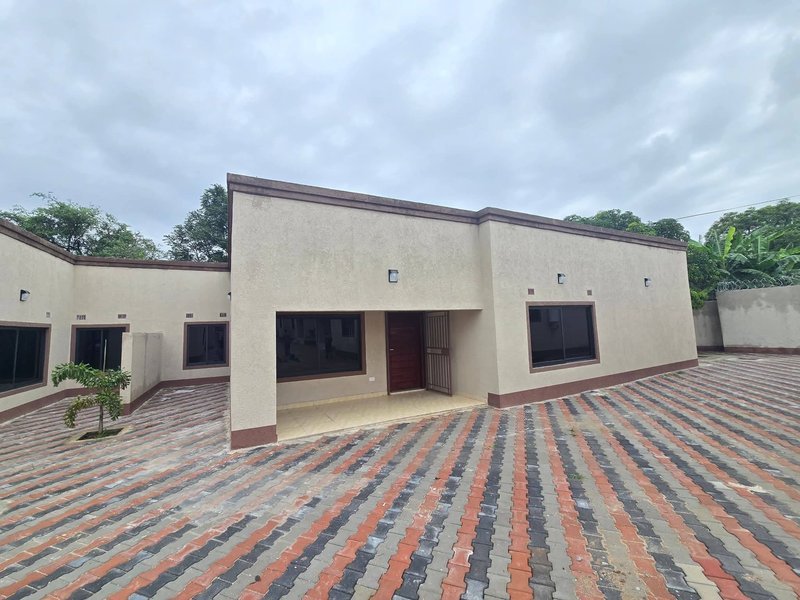 Three Bedroom For Rent, Rhodes Park