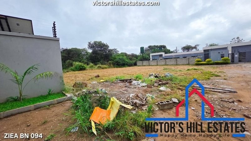 30 by 20 plot for sale