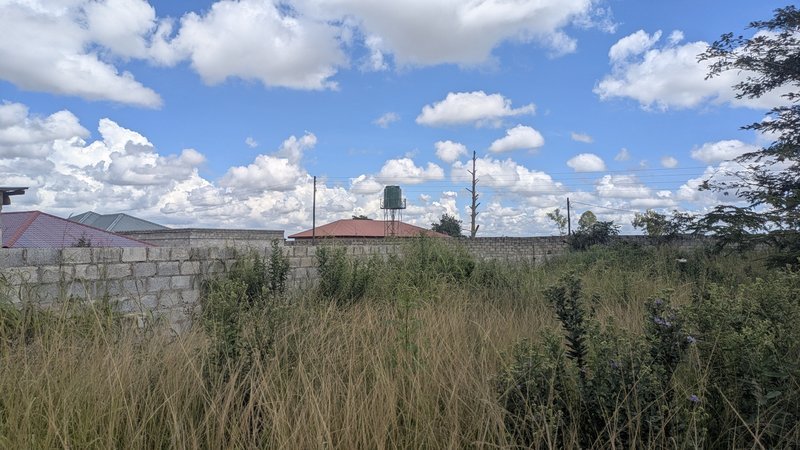 FOXDALE CHAMBER VALLEY PLOT 42MX25M