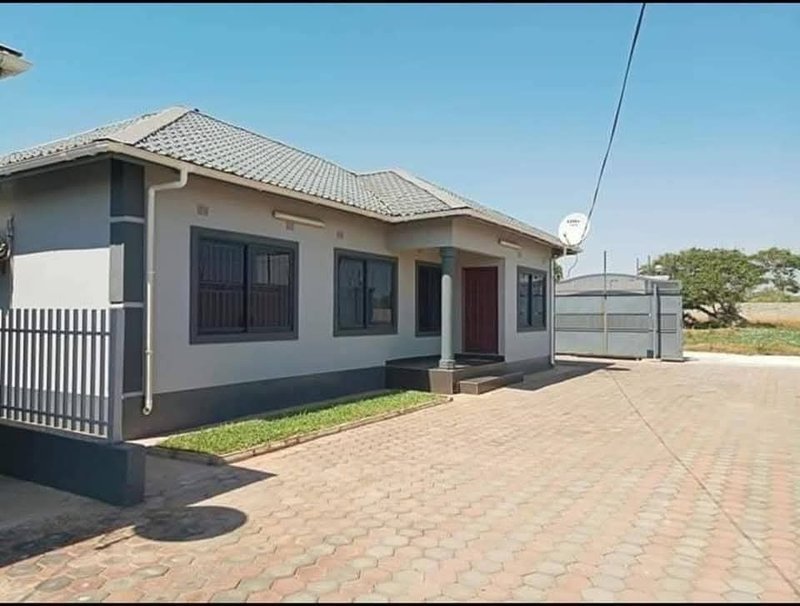 2 BEDROOMED FLAT IBEX HILL