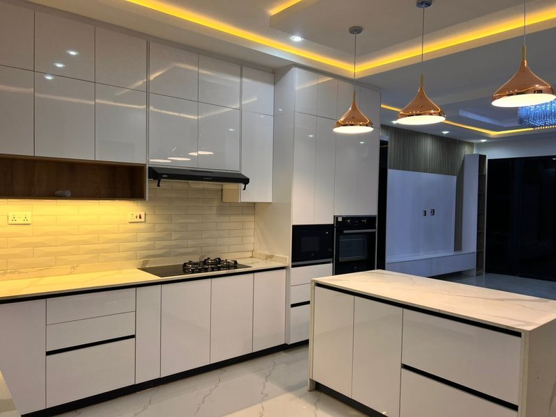 NEW KASAMA|EXQUISITE TWO (2) BED TWO BATH APARTMENT|RENT|K22,000