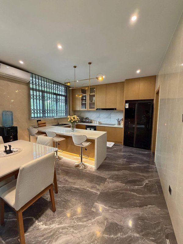 KINGSLAND CITY|4*BED DUPLEX|ALL BEDS ENSUITE|FULLY FURNISHED APARTMENT|