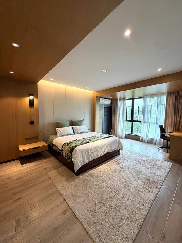 KINGSLAND CITY|4*BED DUPLEX|ALL BEDS ENSUITE|FULLY FURNISHED APARTMENT|