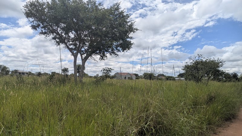 5.2 ACRES LAND IN ROAN PARK GATED COMMUNITY NGWERERE