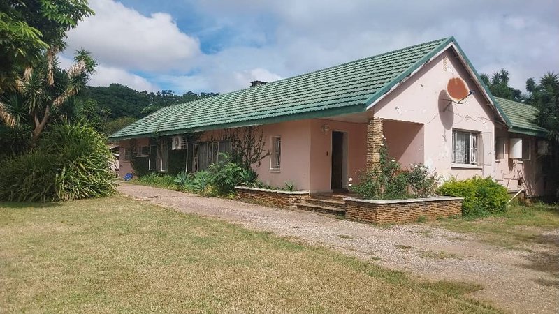 Old 4bed house for sale