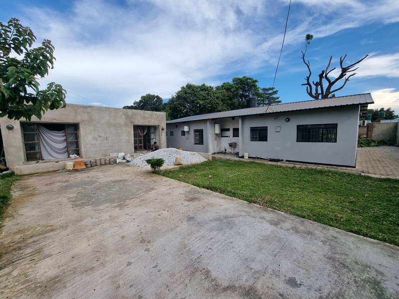 4bed 2.5bath house for rent