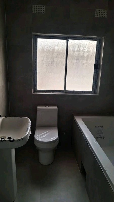 MEANWOOD IBEX|NEWLY BUILT THREE(3) BED MSC|COMPLEX OF ONLY (FOUR UNITS)|RENT|K15,000