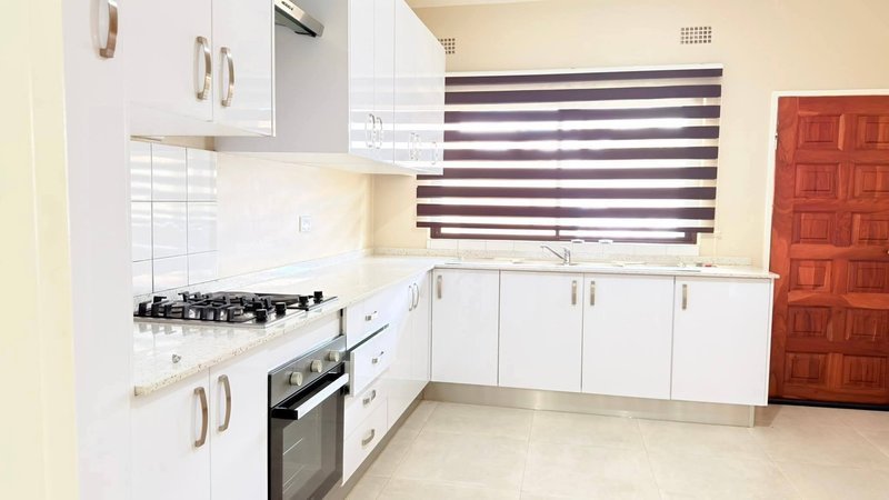 IBEX HILL|SPACIOUS THREE (3) BED FLAT|RENT|K15,000