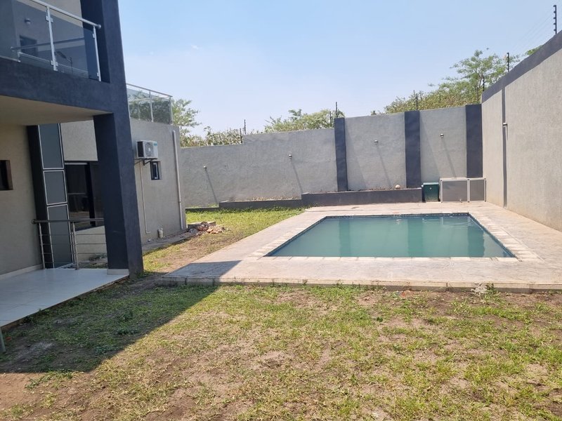 5bed 5.5bath house for sale