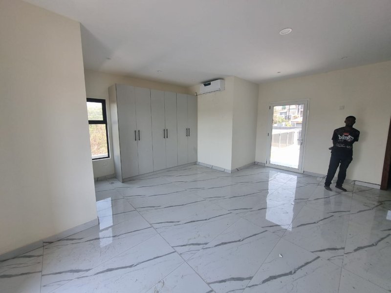 5bed 5.5bath house for sale