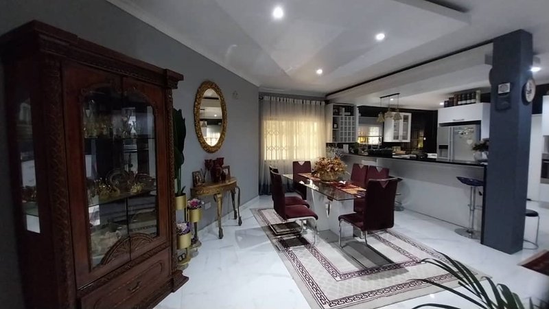 3bed 3.5bath house for sale