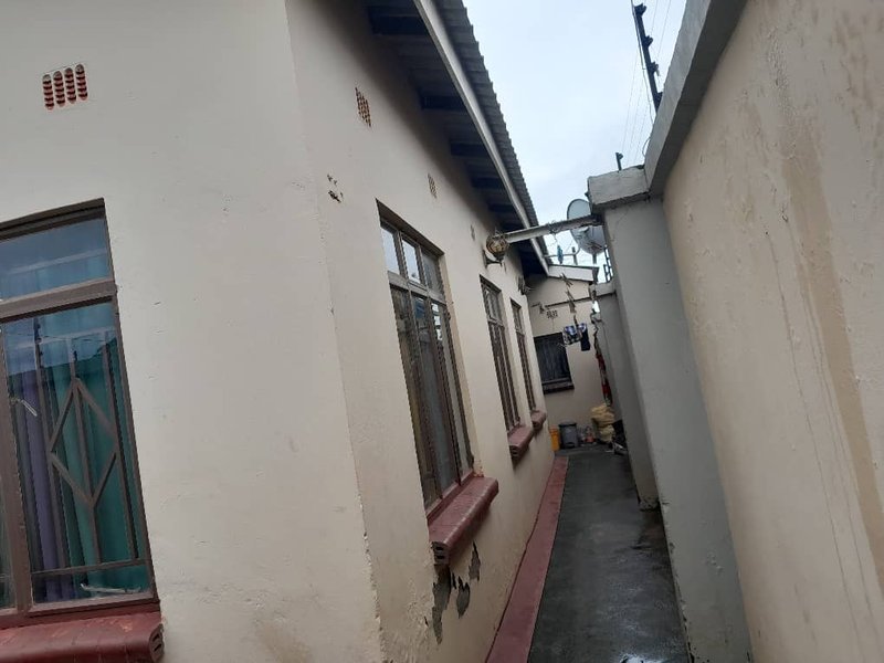 3bed 1bath house for sale