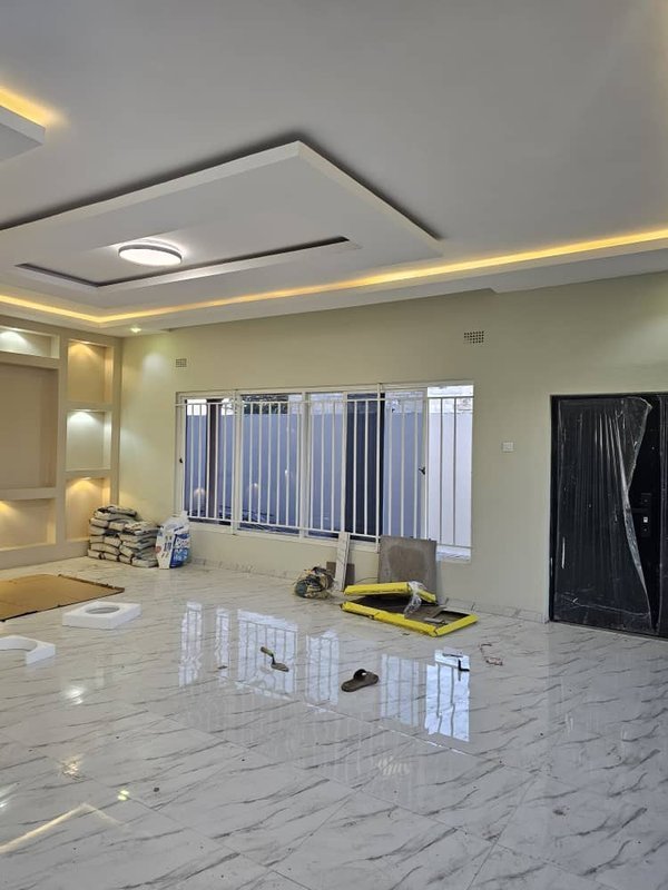 3 bedrooms all bedrooms self-contained chamber valley kamwena