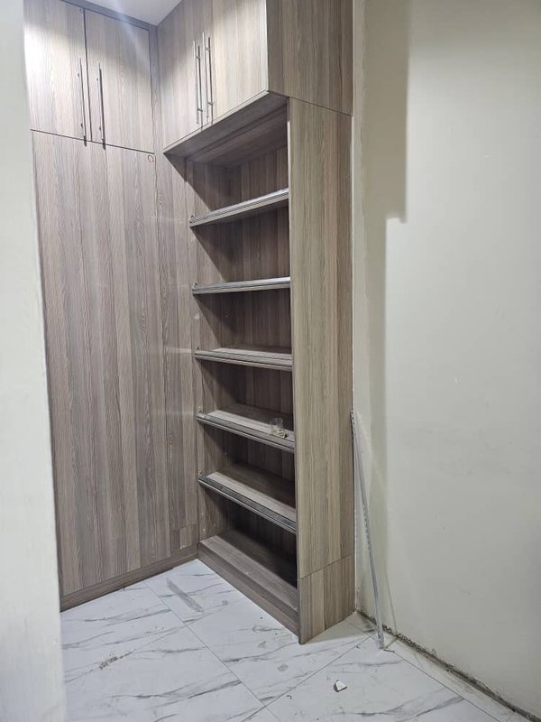 3 bedrooms all bedrooms self-contained chamber valley kamwena