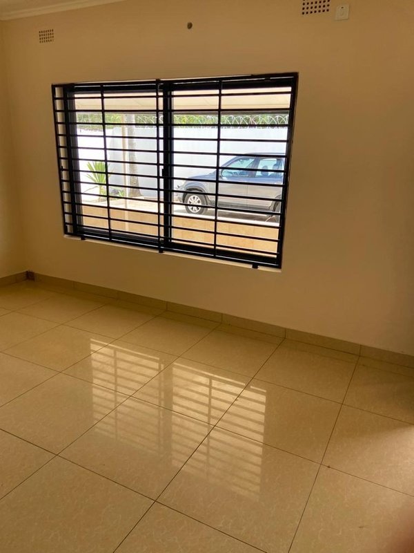 3 Bedrooms Standalone for rent in Northmead