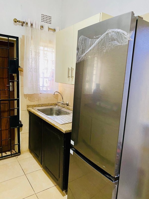 1 Bedroom fully furnished apartment in Northmead