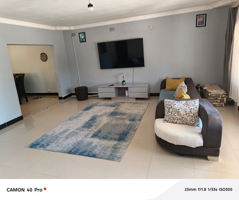 SALAMA PARK|3*BED STANDALONE HØUSE MSC|RENT| COMMERCIAL USE_STRICTLY ADMINISTRATIVE (K15,000)|RESIDENTIAL K12,000