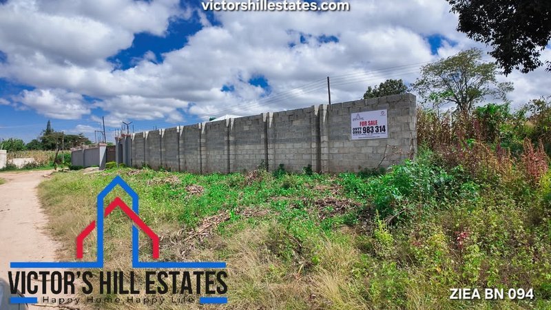 📍 30m by 40m PLOT FOR SALE IN FOXDALE 1KM OFF ZAMBEZI RD NEAR THE FOXDALE FOREST BRIDGE