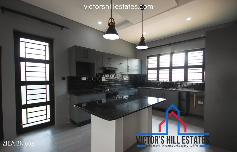 🏡 3 BED MODERN CONTEMPORARY VILLA IN NEW KASAMA CROSSPARK AREA